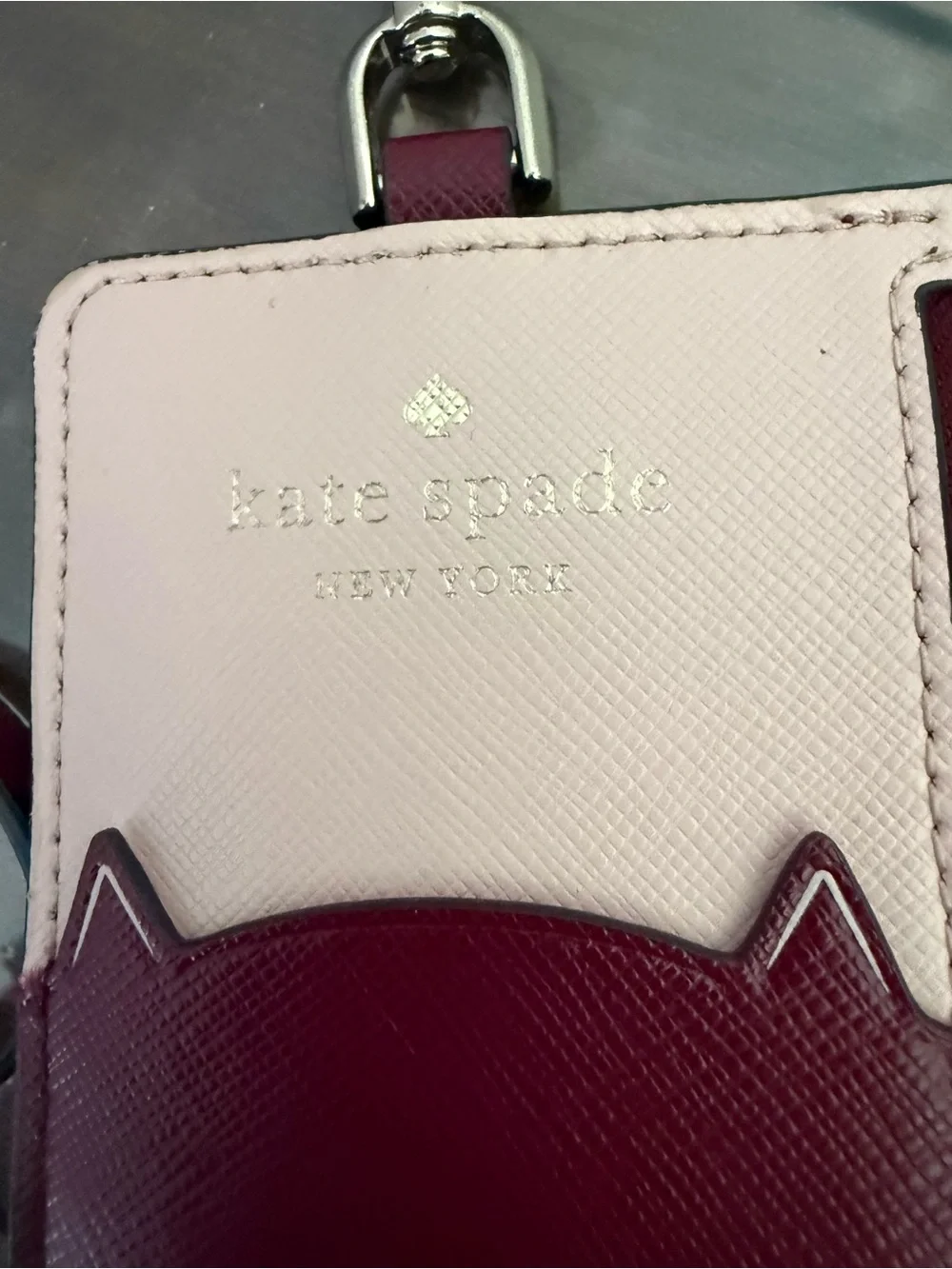 Kate Spade Cat’s Meow Cat Card Holder Wallet ID Lanyard Burgundy
